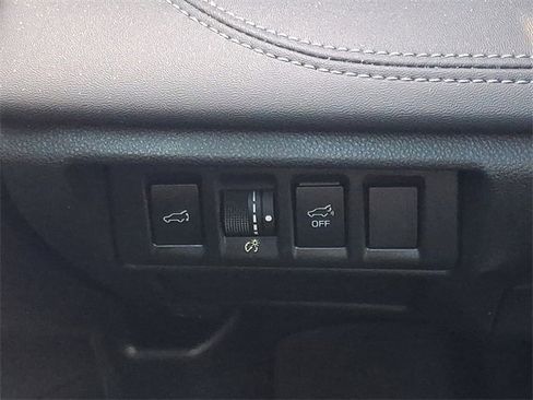 Certified 2023 Subaru Outback Limited XT image 24