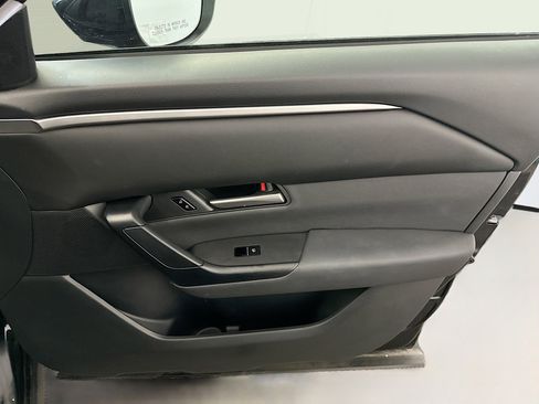 Used 2025 MAZDA CX-50 AWD 2.5 S w/ Premium Package image 35