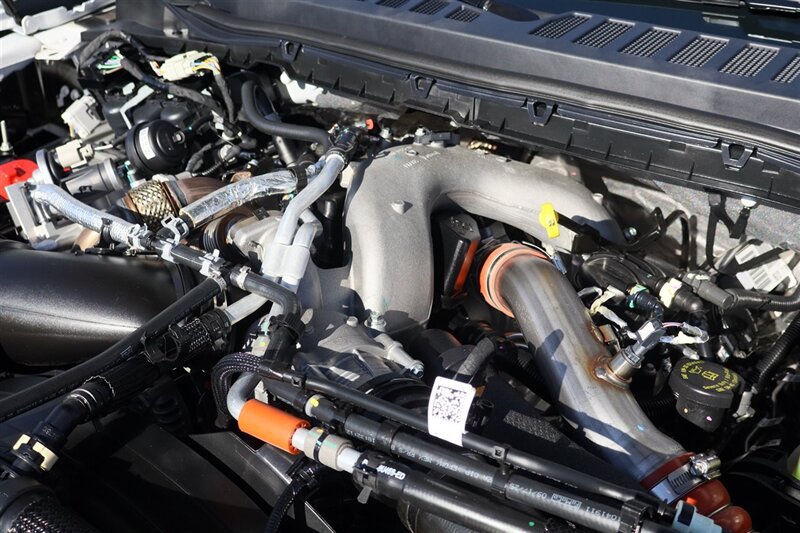 Used 2026 Ford F350 Platinum AWD/4WD image 11