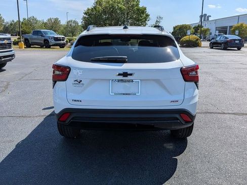 New 2026 Chevrolet Trax RS FWD image 4