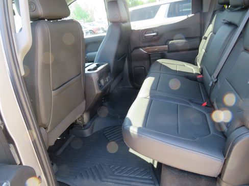Used 2020 Chevrolet Silverado 1500 RST AWD/4WD image 10