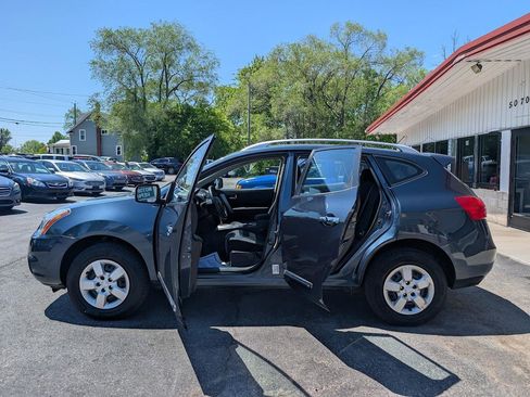 Used 2015 Nissan Rogue S w/ Convenience Package AWD/4WD image 5
