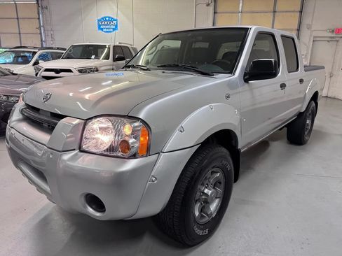 Used 2004 Nissan Frontier XE RWD image 8