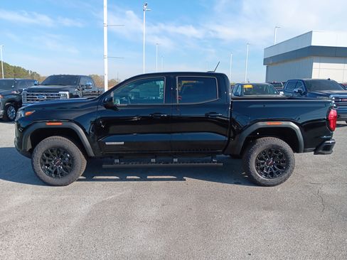 New 2026 GMC Canyon Elevation image 3