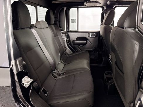 Used 2022 Jeep Gladiator Willys image 27