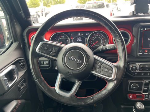 Used 2021 Jeep Wrangler Unlimited Rubicon AWD/4WD image 9