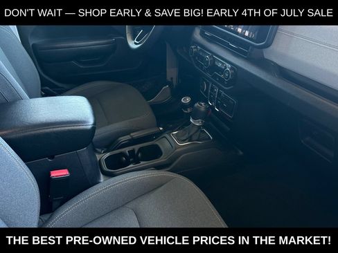 Used 2024 Jeep Wrangler Unlimited Sport AWD/4WD image 20