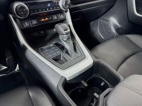 Certified 2023 Toyota RAV4 XLE Premium AWD/4WD image 25