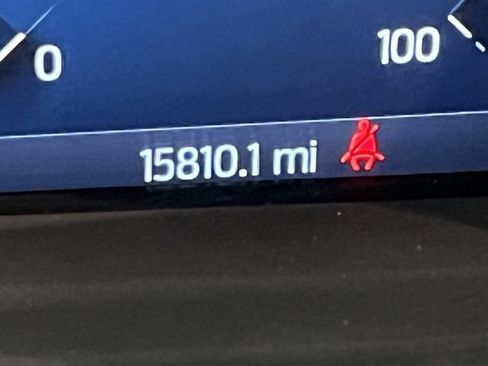 Used 2025 Ford F350 Lariat w/ Black Appearance Package image 28