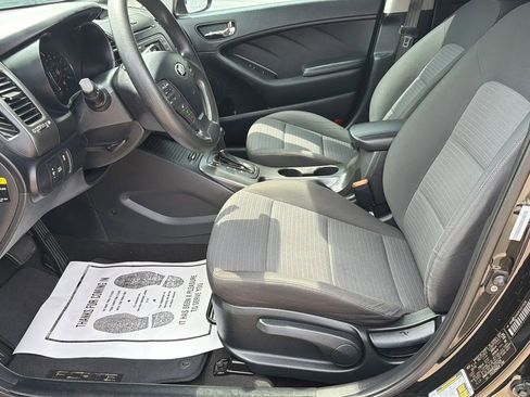Used 2014 Kia Forte LX w/ Popular Package image 8