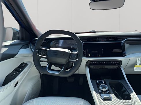 New 2026 Jeep Cherokee Limited AWD/4WD image 25