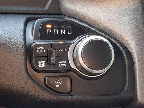 Used 2022 RAM 1500 Big Horn AWD/4WD image 26