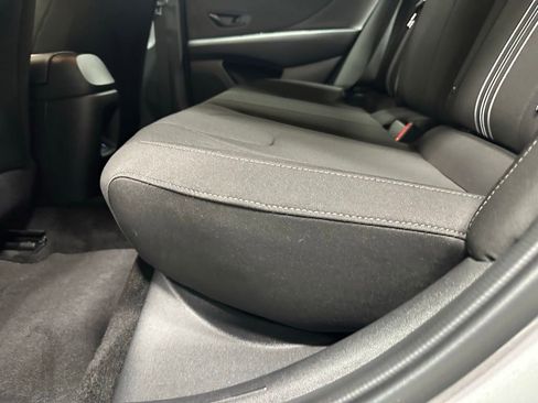 Used 2025 Hyundai Elantra Sport image 37