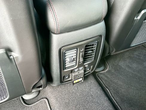 Used 2024 Dodge Durango Citadel image 26