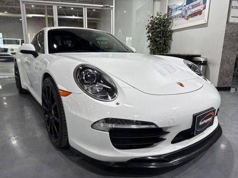 Used 2014 Porsche 911 Carrera image 18