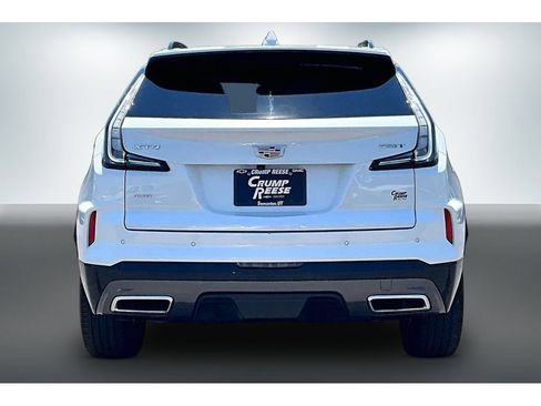 Used 2025 Cadillac XT4 Sport AWD/4WD image 5