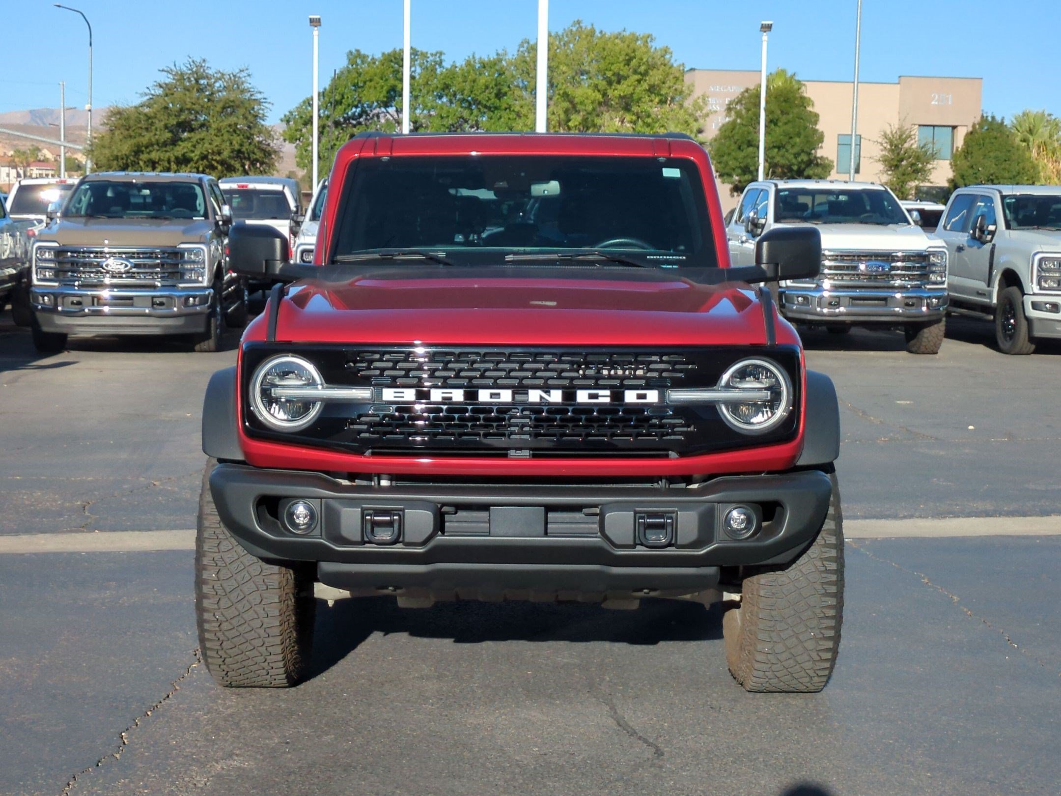 Used 2023 Ford Bronco Wildtrak AWD/4WD image 9