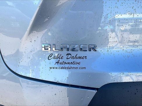 Used 2023 Chevrolet Blazer LT w/ Driver Confidence Package FWD image 8