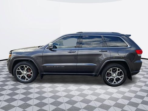 Used 2018 Jeep Grand Cherokee Limited AWD/4WD image 3