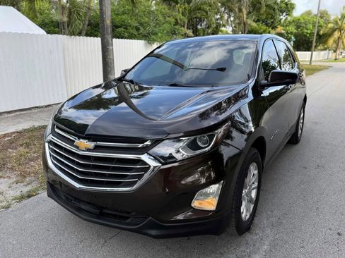 Used 2020 Chevrolet Equinox LT image 19