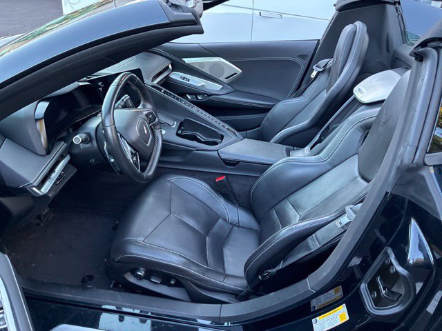 Used 2024 Chevrolet Corvette Stingray Preferred Conv w/ Z51 Performance Package RWD image 3