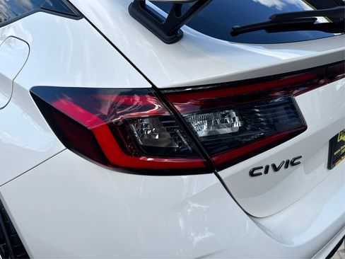 Used 2023 Honda Civic Type R image 25