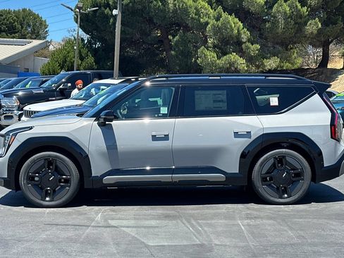 New 2026 Kia EV9 GT-Line AWD/4WD image 7
