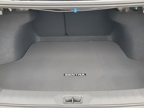 New 2026 Nissan Sentra SR w/ SR Premium Package image 9