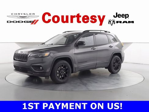 Certified 2023 Jeep Cherokee Altitude Lux image 9