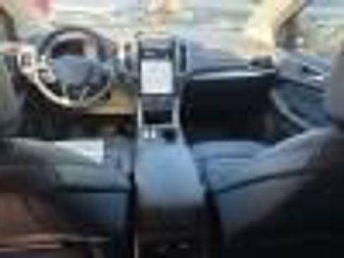 Used 2024 Ford Edge SEL w/ Sport Appearance Package AWD/4WD image 5