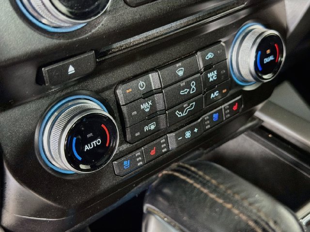 Used 2018 Ford F150 Platinum w/ Technology Package AWD/4WD image 16