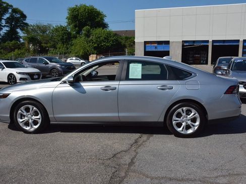 Used 2025 Honda Accord LX image 2