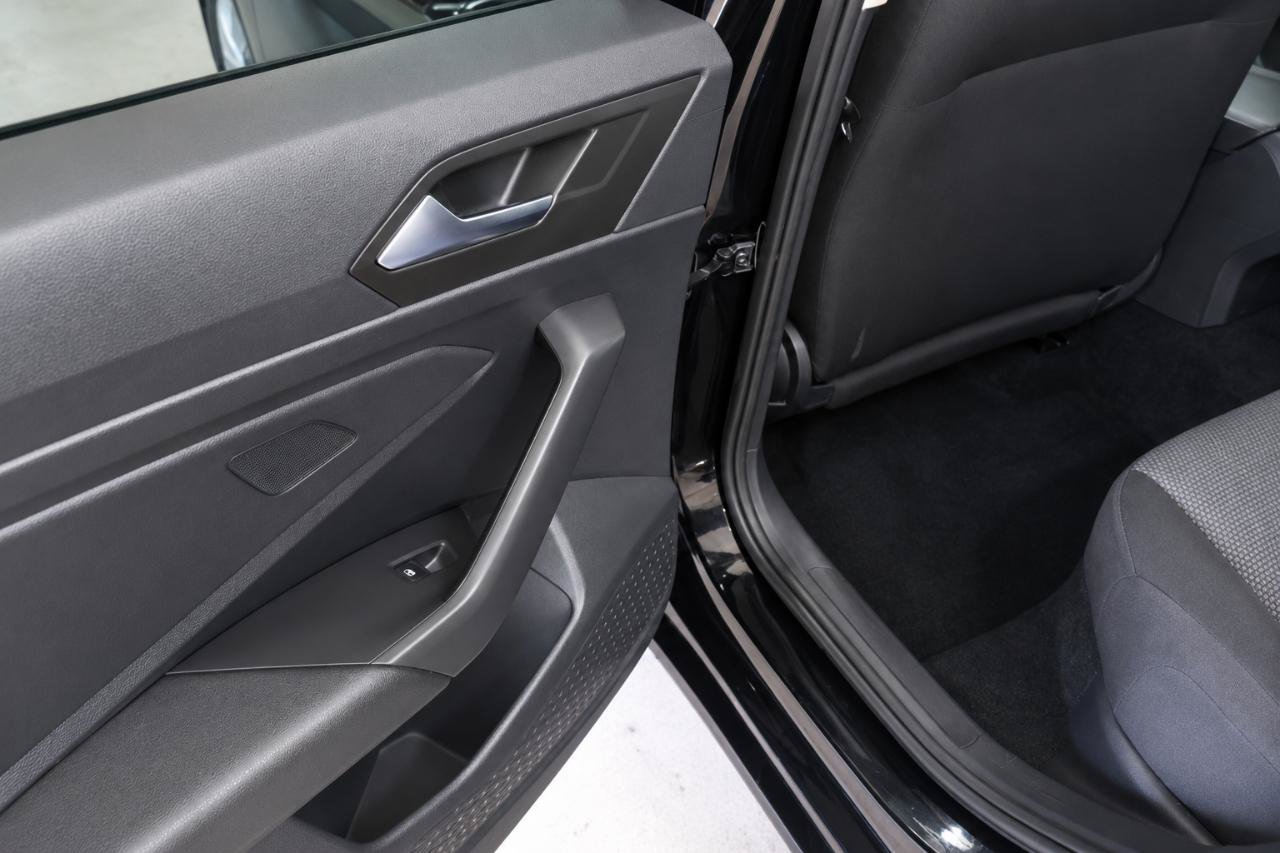 Used 2019 Volkswagen Jetta S w/ Driver Assistance Package FWD image 18