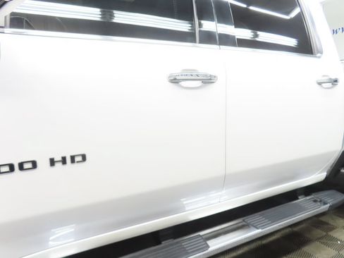 Used 2020 Chevrolet Silverado 3500 High Country w/ LPO, Dark Essentials Package AWD/4WD image 39