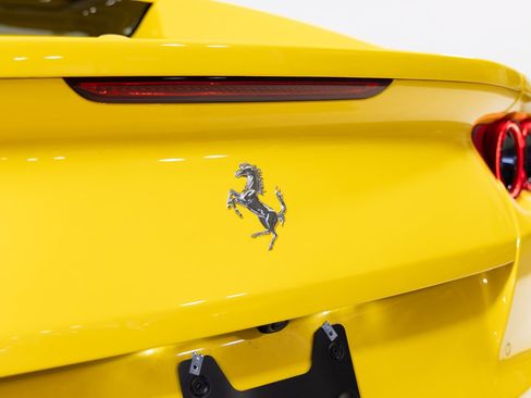 Certified 2021 Ferrari 812 GTS RWD image 46