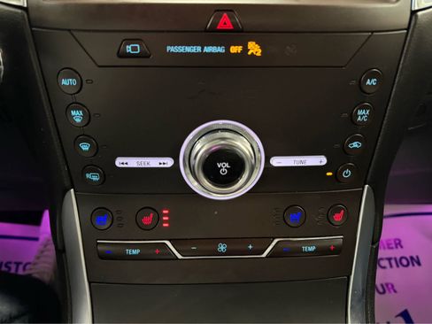 Used 2020 Ford Edge Titanium w/ Equipment Group 301A image 19