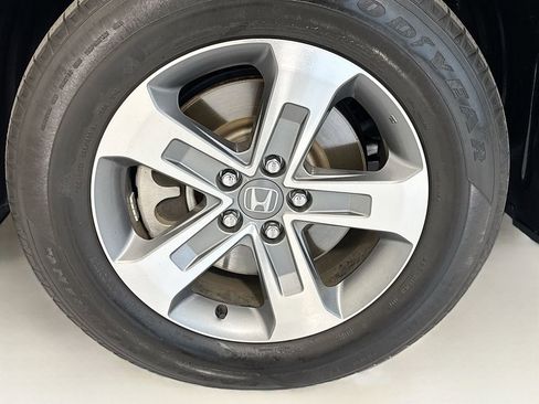 Certified 2024 Honda Pilot EX-L image 31