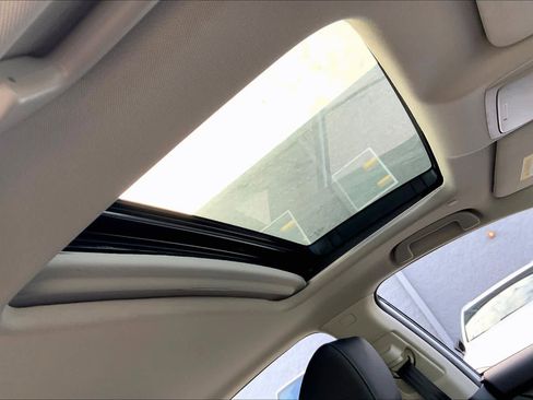 Used 2021 Honda Accord EX-L image 13