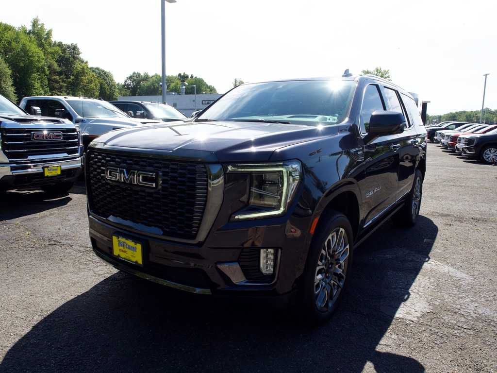 Certified 2024 GMC Yukon Denali Ultimate AWD/4WD image 1