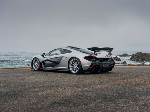 Used 2015 McLaren P1 RWD image 4