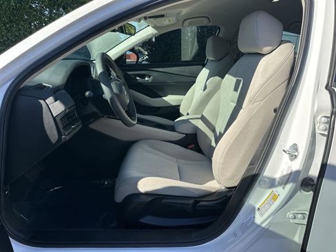 Used 2023 Honda Accord LX image 11