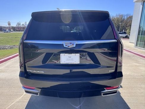 Used 2023 Cadillac Escalade Premium Luxury w/ LPO, Floor Liner Package image 4