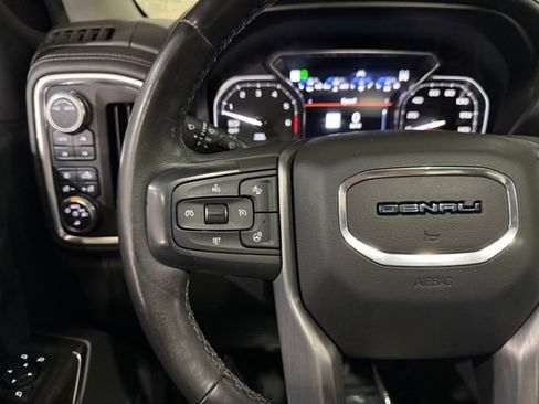 Used 2021 GMC Sierra 1500 Denali w/ Denali Ultimate Package AWD/4WD image 14