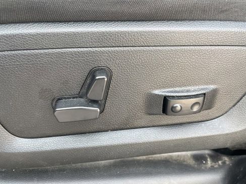 Used 2024 RAM 2500 Big Horn image 18