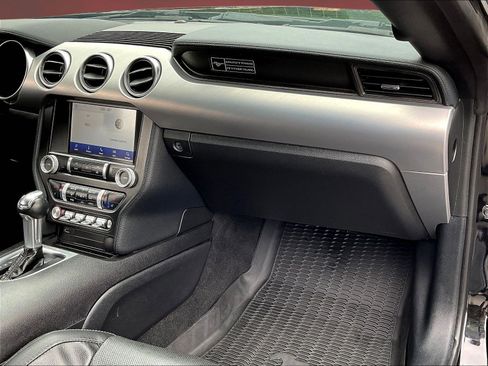 Used 2020 Ford Mustang Premium RWD image 23