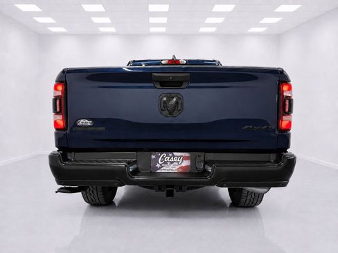 Used 2020 RAM 1500 Big Horn w/ Built-to-serve Edition AWD/4WD image 11