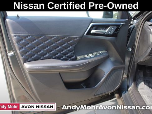 Used 2026 Nissan Rogue Platinum w/ Family Package AWD/4WD image 18