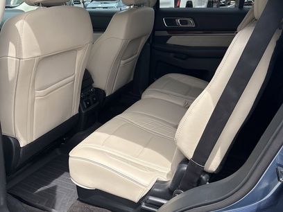 Used 2018 Ford Explorer Platinum