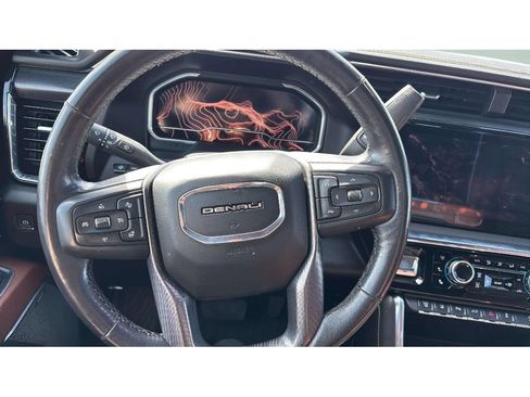 Used 2024 GMC Sierra 3500 Denali Ultimate AWD/4WD image 13