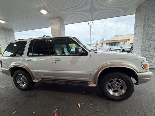 Used 2000 Ford Explorer Eddie Bauer AWD/4WD image 5